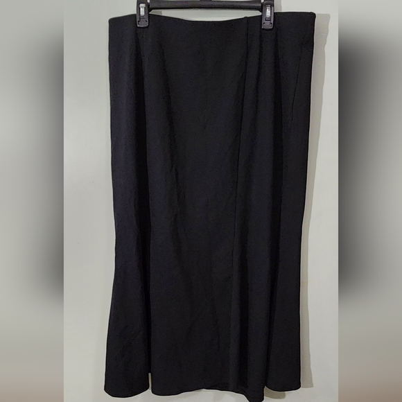 Ava & Viv Classic Black Pencil Skirt - Picture 2 of 4